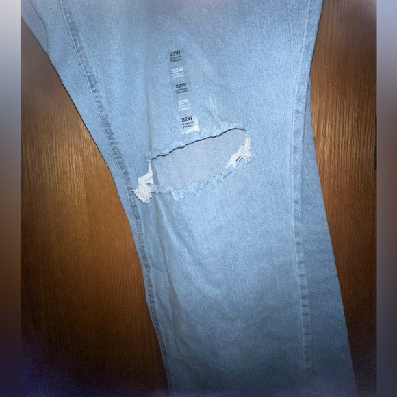 NWT Plus And Now This Ripped Straight Jeans - Picture 8 of 9